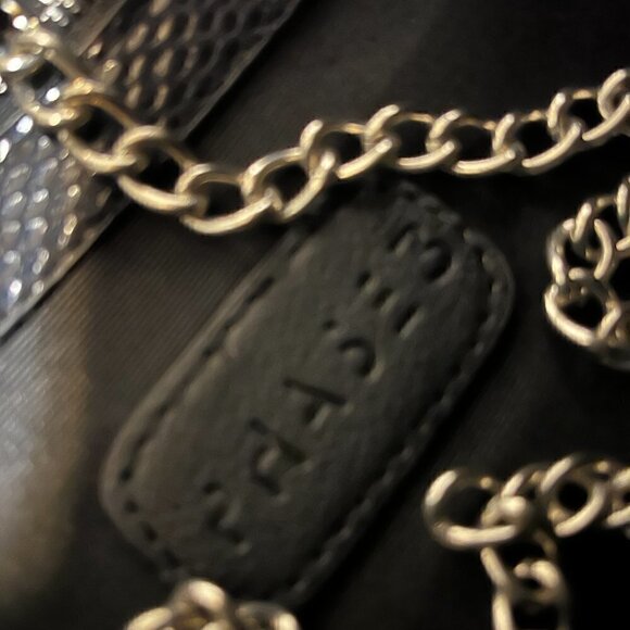 PHASE 3 Clutch NWOT Black w Silver Shoulder Chain - Picture 5 of 6